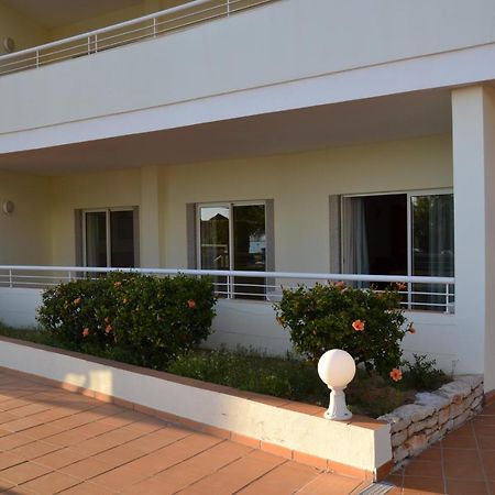 Bel Appartement Au Bord De La Mer De Porto De Mos Lagos Exterior photo
