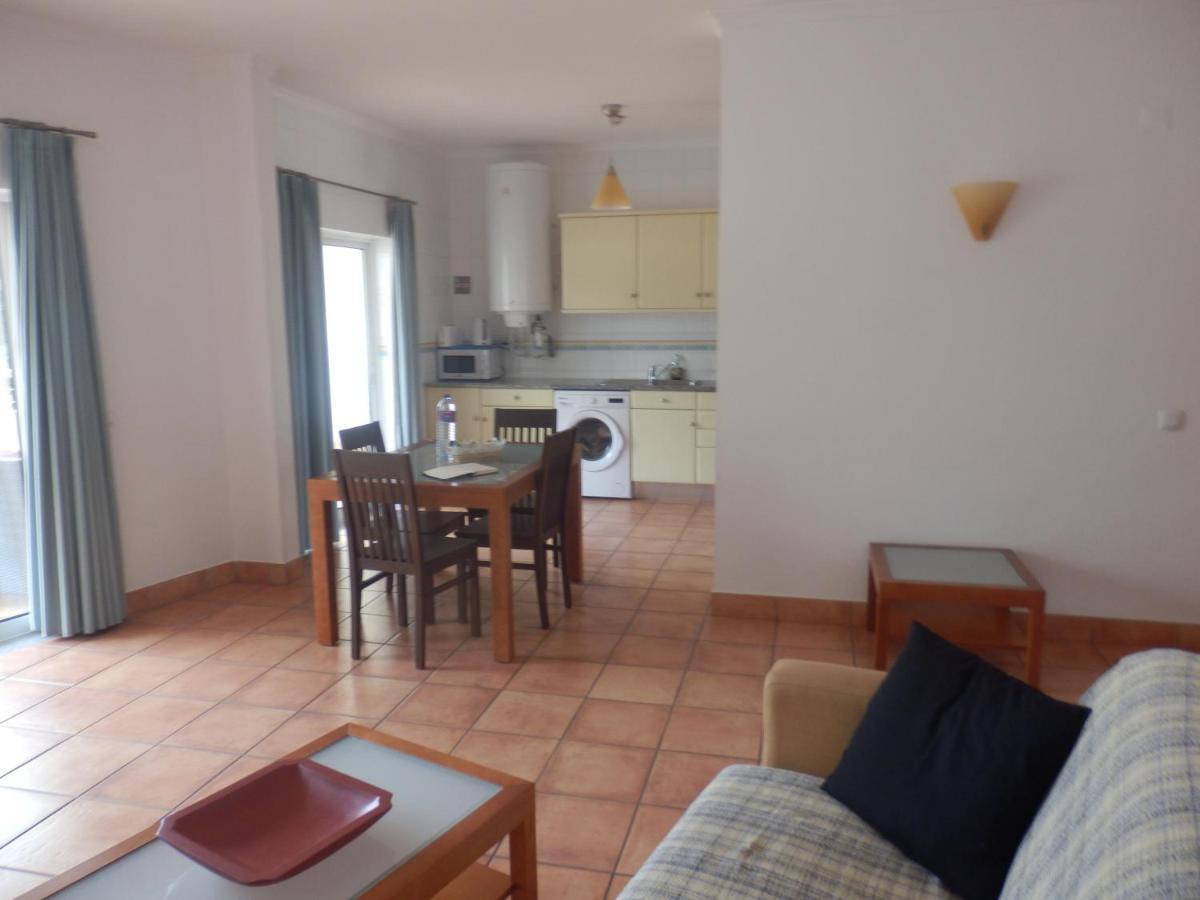 Bel Appartement Au Bord De La Mer De Porto De Mos Lagos Exterior photo